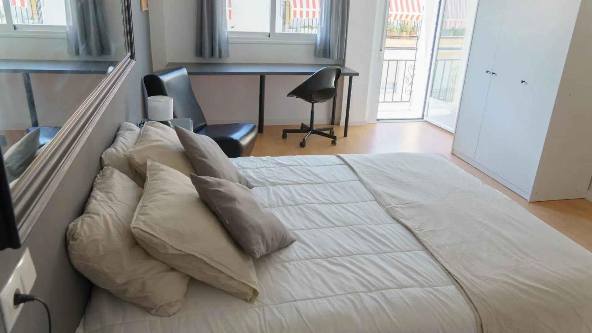 Tu Hogar Desayuno, Parking Y Piscina Incluidos Apartment Ronda 0*,