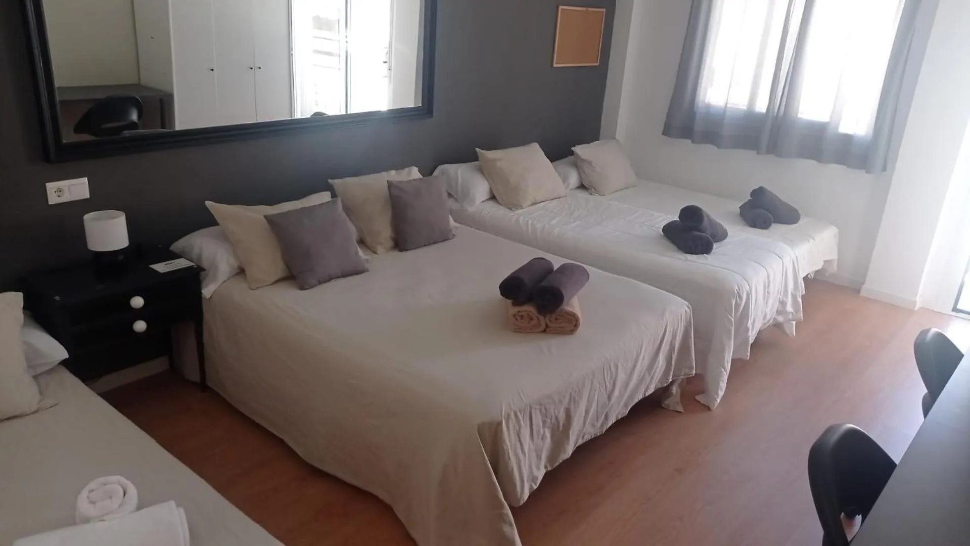 Alloggio in famiglia Appartamento Tu Hogar Desayuno, Parking Y Piscina Incluidos Ronda